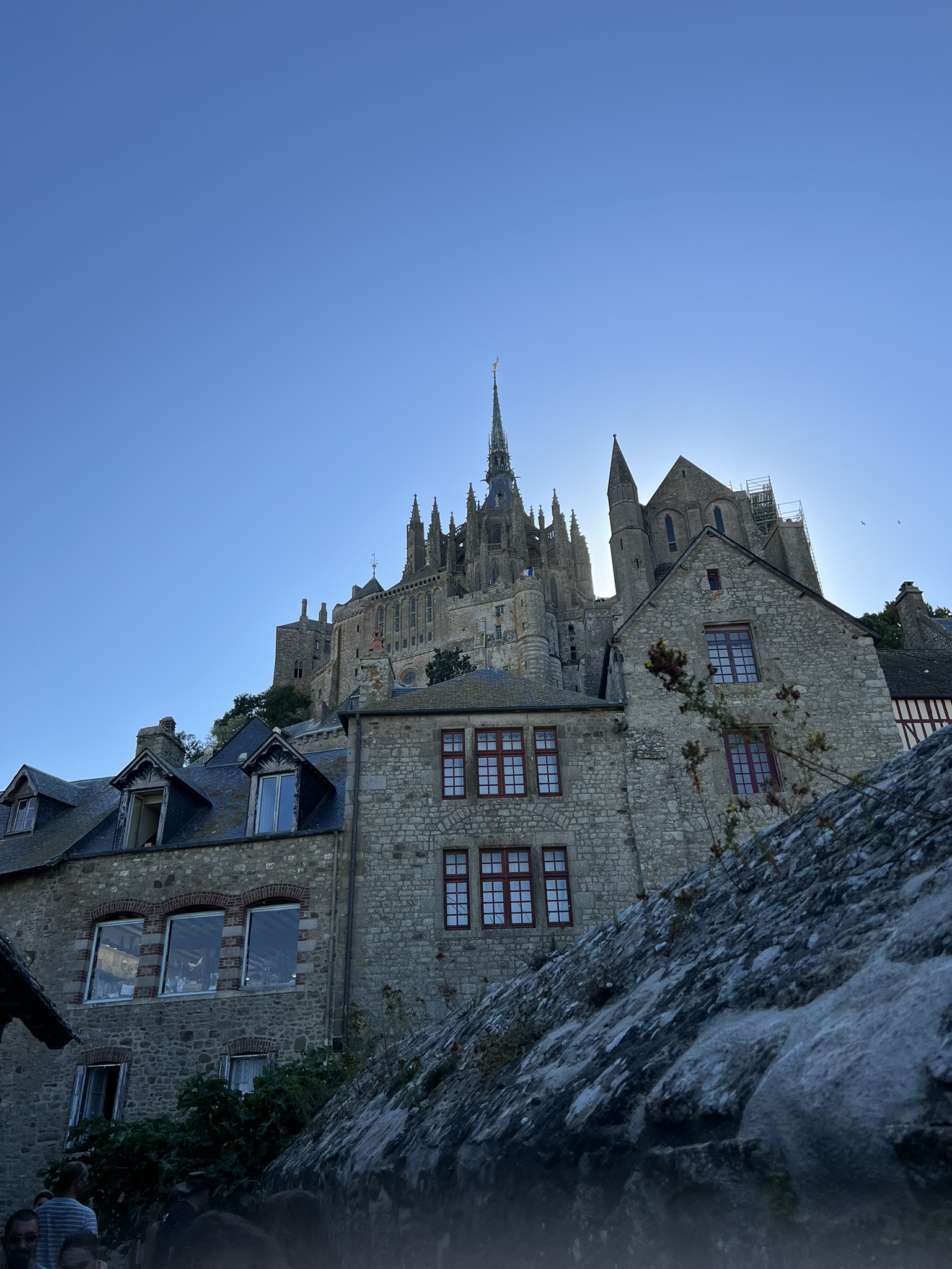Mont Saint Michel visto dall'interno delle mura