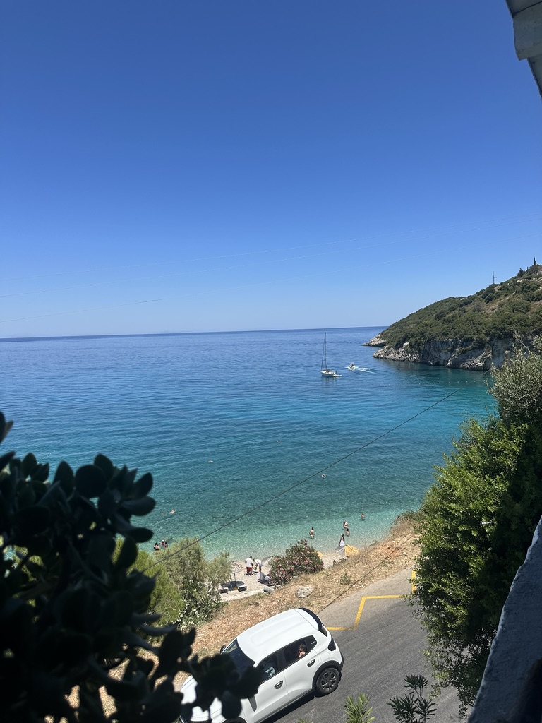 Spiaggia di Makris Gialos vista dall'alto - Zante