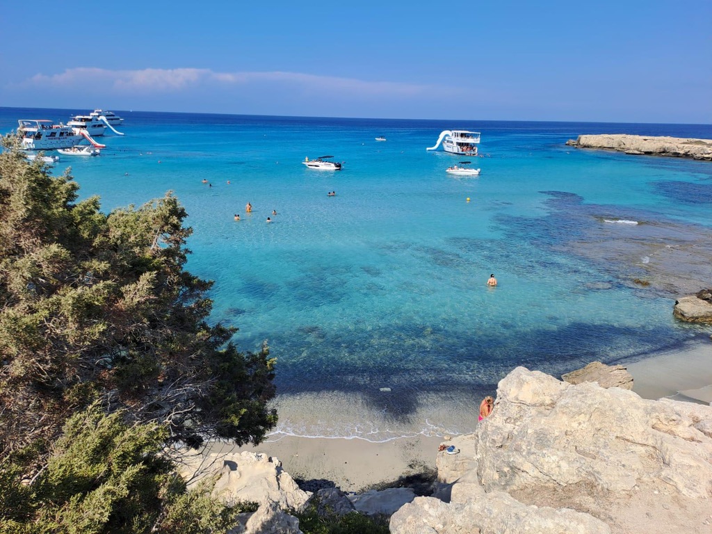 Laguna Blu o "Blue Lagoon" di Cipro